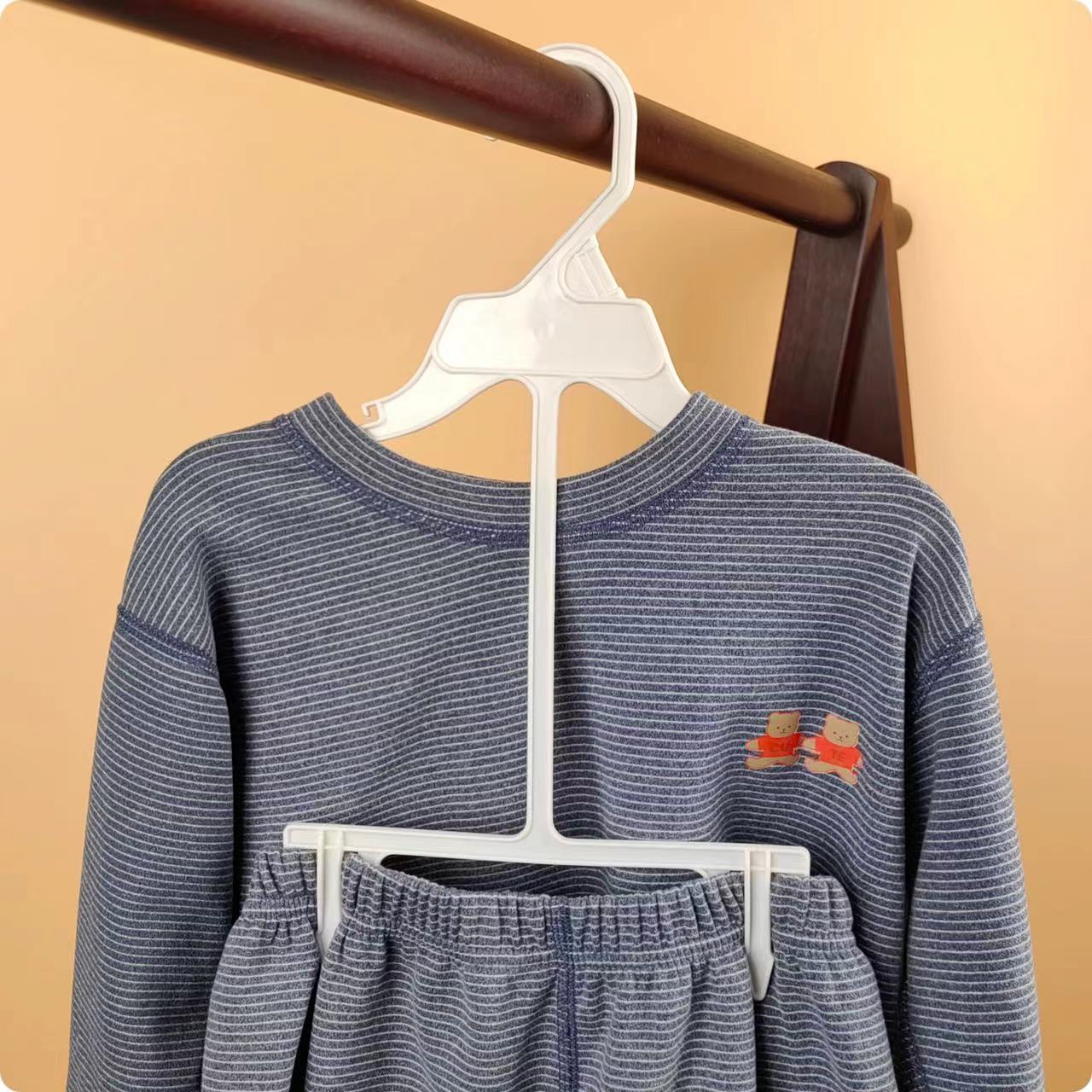 Baby Clothing Onesies - 10 pcs Children's Plastic Suit Hanger